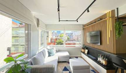 Lindo apartamento com 2 quartos no bairro Menino Deus!