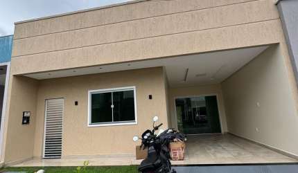 Alugo linda casa no Condomínio Residencial Arbe