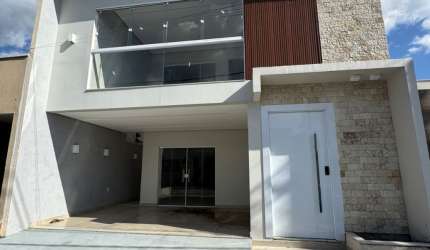 Alugo Linda casa no Condomínio Residencial Arbe