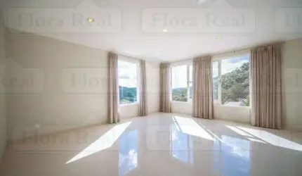 Residencial Valville 1 - Casa Alto Padrão para Venda em Alphaville Santana de Parnaíba-SP