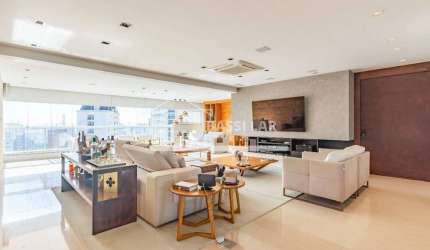 Apartamento para comprar no Campo Belo com 3 suítes