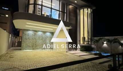 Priscila Dutra | Lauro de Freitas |  Porteira Fechada | 381m² | Piscina C/ Hidro | Escritório | Automatizada | 4 Suítes