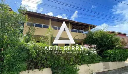Vila de Abrantes - 250m² total - 4 quartos sendo 3 suítes - Piscina - Área de serviço - Varandão - Escritório - 2 vagas