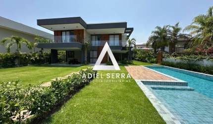 Busca Ville - 910m² total - Recém construída - 5 suítes - Closets - Climatização - Área gourmet - Piscina privativa - Dependência completa - 6 vagas