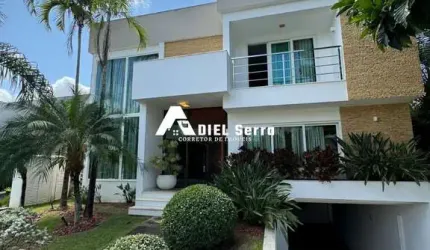 Alphaville 1 - 928m² total - 4 suítes - Varanda - Piscina - 5 vagas