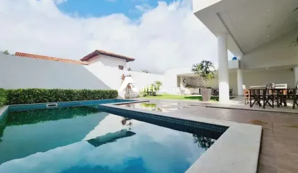 Caminho das Árvores - Casa - 540m² total - 3 pavimentos - 4 suítes - Closets - Despesa - Cozinha equipada - Espaço Gourmet - Piscina - Home - 4 vagas