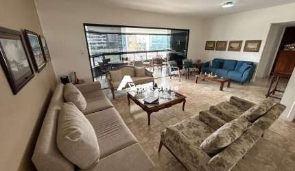 Pituba - Alto do Parque - 225m² - 4 suítes - Lavabo - Home Office - Varanda Gourmet - Armários -Climatização - Dependência completa - 3 vagas