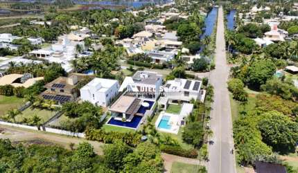 Interlagos - 1.073m² - 5 suítes - Piscina privativa - Área gourmet - Sauna - Armários - Despensa - Dependência completa -  vagas.