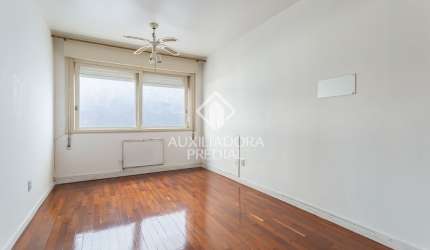 Amplo apartamento com 03 quartos e 1 vaga!