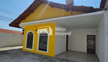 Aluguel Casa Térrea com 3 Dormitórios sendo Suíte – Excelente Localização na Vila Tesouro