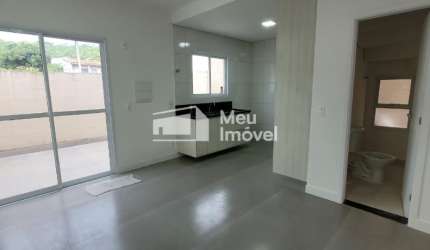 Aluguel Casa 3 Dormitórios sendo 1 Suíte Condomínio Reserva do Pousada - Zona Leste - São José dos Campos