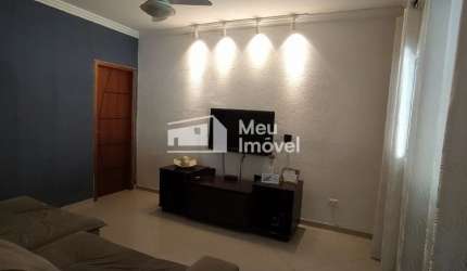 LUC Aluga Casa 3 Quartos com Piscina Bairro Vila das Flores - Zona Sul - São José dos Campos