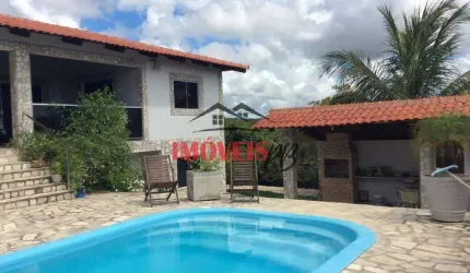 Casa com 1,800m²a cem metros da praia de tabatinga II