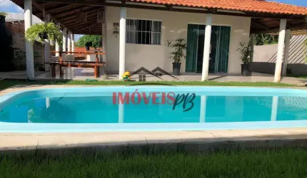 Casa mobiliada na praia do Amor com 4 quartos, e piscina