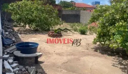 Excelente terreno a 3 minutos da Praia do amor