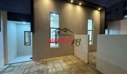 Casa bem localizada no Cuiá com 2 quartos sendo 1 suíte