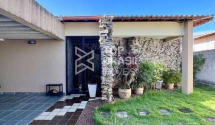 Casa com 05 quartos - Bairro Nazaré