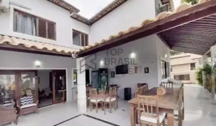Casa Condomínio Padre Monte
