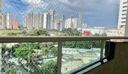 Apartamento, 3 quartos sendo uma suíte, pronto para morar no Alto da Glória, próximo ao Shopping Flamboyant