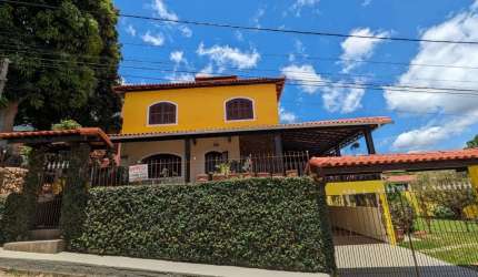 Casa para Venda em Saquarema, Bacaxá, 4 dormitórios, 2 suítes, 4 banheiros