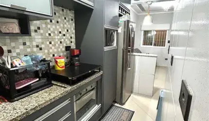 EXCELENTE CASA DE CONDOMINIO NO MARACANÃ A 700 M DO MAR