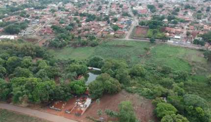 Área de 2.585 m² entre a Av. Rio Verde e o Anel Viário.