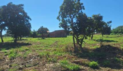 Lote em frente o Jardins Miami em Aparecida de Goiânia.