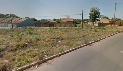 Lote Cabeça de Quadra no Buriti Sereno próximo ao Fórum de Aparecida.