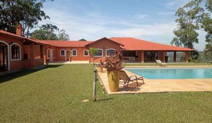 sítio &#224; venda 148.800m&#178;, casa sede 5 suítes, R$3.350.000