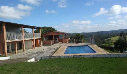 Chácara a venda 5 quartos sendo 1 suíte 2.000 m&#178; R$ 680.000, mobiliada, com escritura