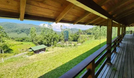 Chácara de 10 Hectares para Lazer e Eventos - Infraestrutura Completa!