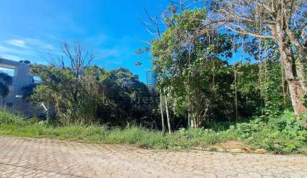 Terreno no bairro Cabeçudas