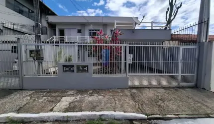 Casa à venda no bairro Barra do Rio - Itajaí/SC