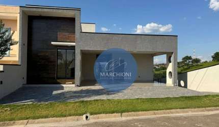 Casa de alto padrão em condomínio residencial de Pinhalzinho!!