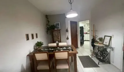 Imóvel para venda tem 94 metros quadrados com 3 quartos em Agronômica - Florianópolis - SC