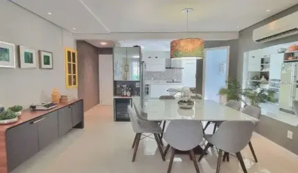 Imóvel para venda possui 128 metros quadrados com 4 quartos em Itacorubi - Florianópolis - SC