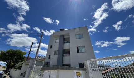 Apartamento com 2 quartos para alugar na Escola Agrícola, Blumenau , 52 m2 por R$ 1.600