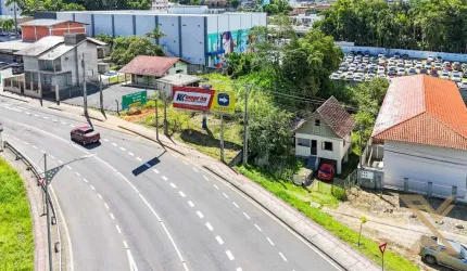 Terreno comercial à venda no Velha, Blumenau  por R$ 700.000