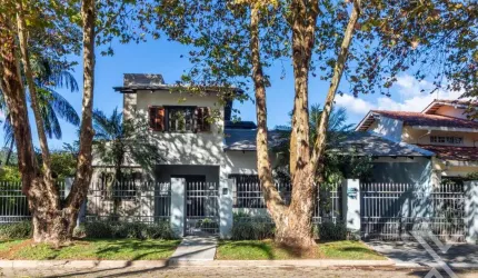 Casa em condomínio fechado com 3 quartos à venda no Vorstadt, Blumenau , 297 m2 por R$ 2.100.000