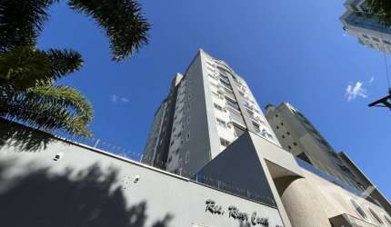 Apartamento com 2 quartos para alugar no Victor Konder, Blumenau , 68 m2 por R$ 2.800
