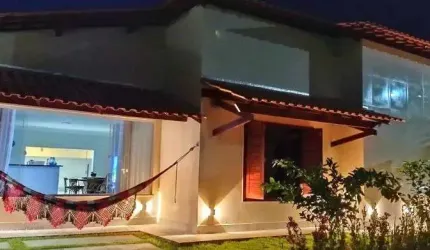 Casa condomínio Maikai
