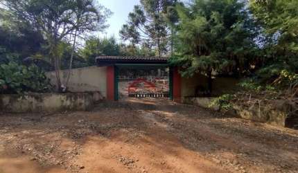 LINDA CHÁCARA A VENDA EM CACONDE, SP