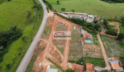 LOTES DE TERRENOS EM CACONDE, SP PRÓXIMO DA CIDADE E DE PONTOS TURISTICOS