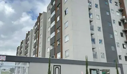 Apartamento com salão de festas e piscina a 7 minutos do centro!!