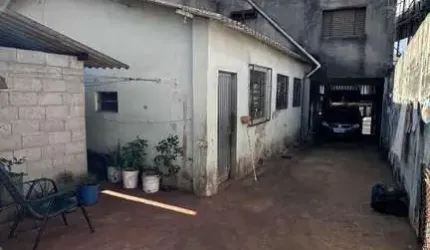 Casa para Venda em Ribeirão Preto, Ipiranga, 4 dormitórios, 3 banheiros, 9 vagas