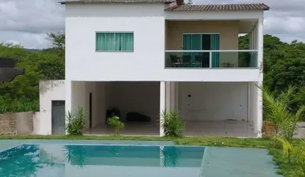 CHÁCARA 1HA - 10.000m² NA PONTE ALTA SUL + CASA SEDE COM PISCINA + 2 CASAS