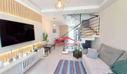 Sobrado com 3 dormitórios à venda, 83 m² por R$ 671.000,00 - Saguaçu - Joinville/SC