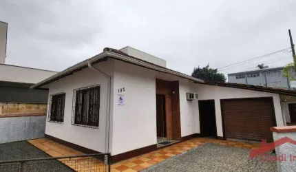 Casa com 3 dormitórios à venda, 60 m² por R$ 679.999,00 - Atiradores - Joinville/SC