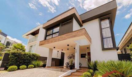 Casa com 4 dormitórios à venda, 235 m² por R$ 2.390.000 - Vila Nova - Joinville/SC
