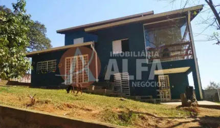 Linda Casa de Campo com 04 Dorms (V) - Alphaville - Santana de Parnaíba - /SP